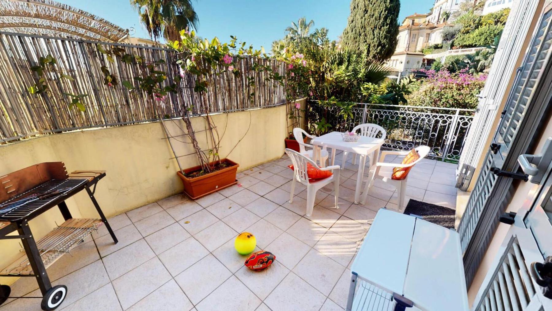 Louise - Giotto - Agreable 2 Pieces Avec Terrasse Jardin Et Parking Dans Avec Piscine Mae-9584 Menton